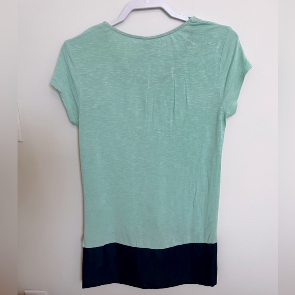 DOLAN cute high/low blouse/tee in turquoise. - Picture 3 of 10